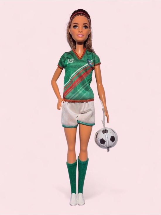 Barbie Other - Mexico Team Barbie 🇲🇽⚽️